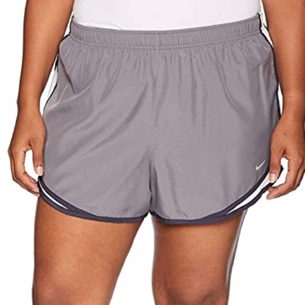 Nike Tempo Shorts NWT - Picture 1 of 7